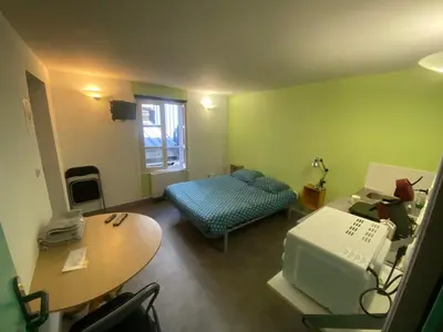 Un ou plusieurs lits dans un hébergement de l'établissement les moulins - studio 6