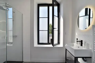 Salle de bains dans l'établissement La Villa des Fontenelles - Proche de la mer