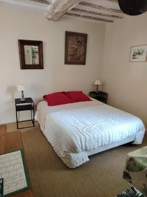 Un ou plusieurs lits dans un hébergement de l'établissement Chambre chez Didier et Corinne