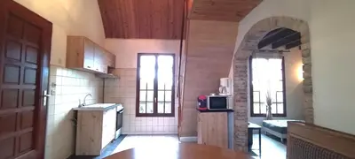 Cuisine ou kitchenette dans l'établissement Lotena