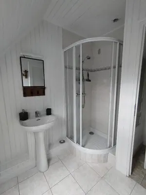 Salle de bains dans l'établissement Au Pti' Bonheur