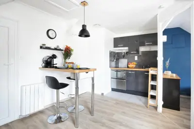 Cuisine ou kitchenette dans l'établissement Le Goéland - Second Souffle - Cherbourg