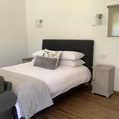 Un ou plusieurs lits dans un hébergement de l'établissement Studio at Belle Vallee