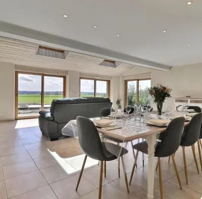 Coin salon dans l'établissement Gîte les goélands
