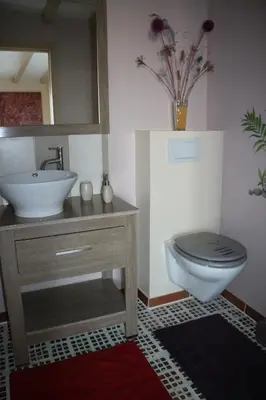 Salle de bains dans l'établissement Le petite écurie