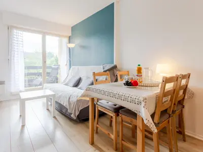 Coin salon dans l'établissement Apartment Le Sporting-17 by Interhome