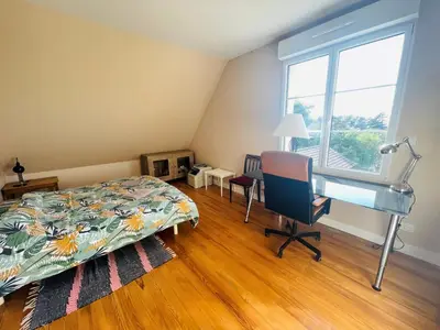 Un ou plusieurs lits dans un hébergement de l'établissement Villa ART - Ver sur Mer
