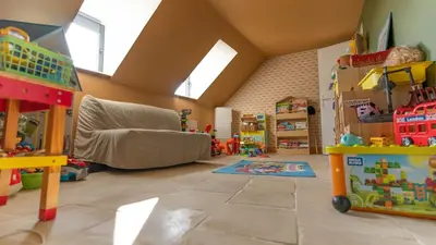 Plan de l'établissement Maison quartier historique avec jardin et parking privé