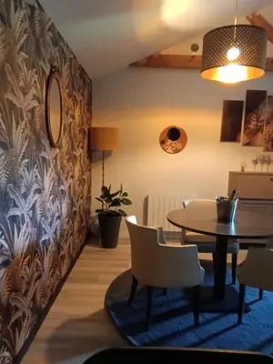 Coin salon dans l'établissement LS normandie