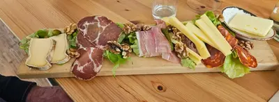 Nourriture dans la maison d'hôtes ou à proximité