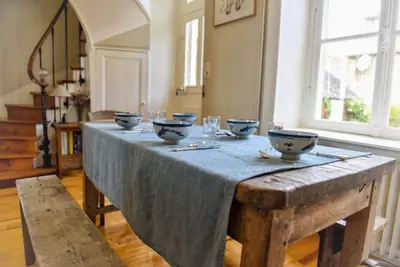 Plan de l'établissement Élégante maison avec jardin