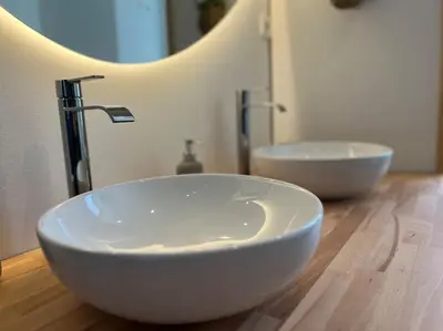 Salle de bains dans l'établissement Maison pour 10 personnes max en plein centre de Ste Mère Eglise