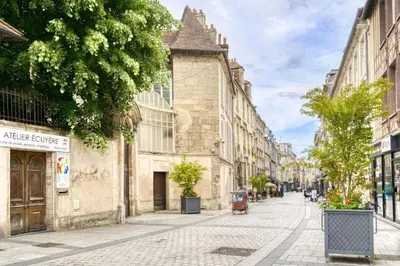 Quartier de l'appartement ou autre quartier proche