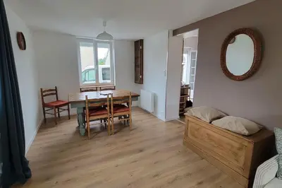 Coin salon dans l'établissement maison proche de granville