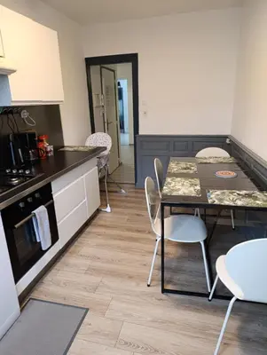 Cuisine ou kitchenette dans l'établissement L'échappée belle de Normandie