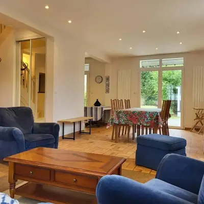 Maison de famille avec jardin clos et terrasse proche de la plage - FR-1-788-31
