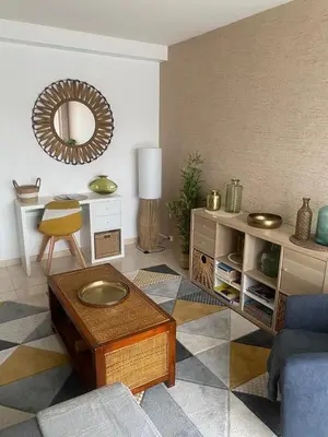 Coin salon dans l'établissement Bienvenue chez Virginie