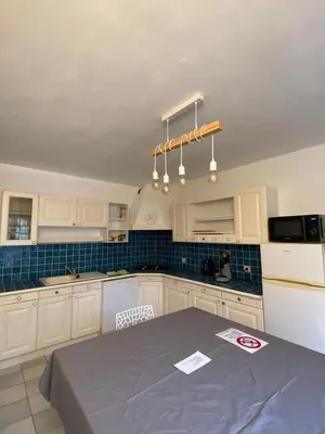 Cuisine ou kitchenette dans l'établissement les moulins - T2 - appartement 4