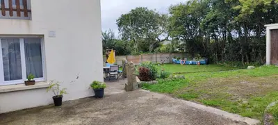 Jardin de l'établissement Studio confortable à Flamanville - 35m² - Jardin privé