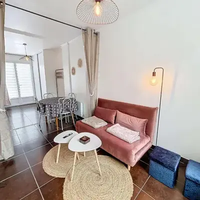 Appartement RDC près de la plage avec terrasse et Wi-Fi - FR-1-361-555