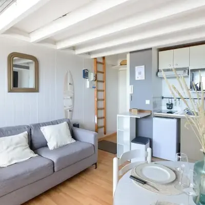 L’Oasis des Nouveaux Bassins - apt vue port