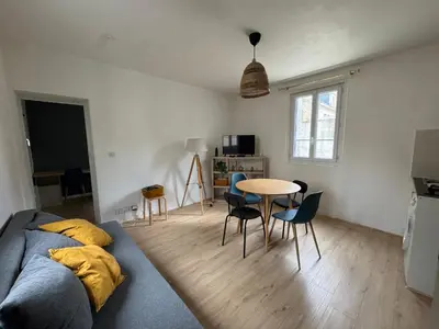 Cuisine ou kitchenette dans l'établissement Appartement Caen théâtre