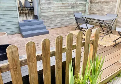 Balcon ou terrasse dans l'établissement Maison bord de mer avec terrasse - Riva Bella