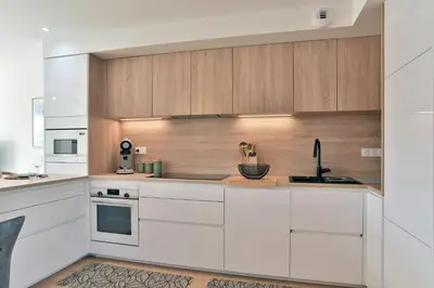 Cuisine ou kitchenette dans l'établissement Cancale à la plage - Maison avec terrasse pour 6