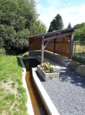 Jardin de l'établissement Le Gite de la Menuiserie