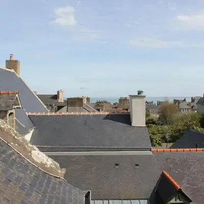 Maison au coeur de Cancale à 300m de la plage