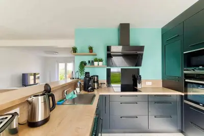 Cuisine ou kitchenette dans l'établissement Maison Flair