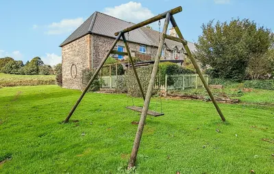 Aire de jeux pour enfants de l'établissement Lovely Home In Les Loges-Marchis