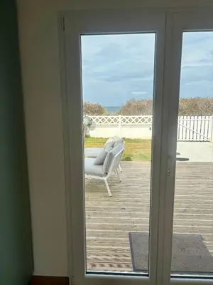 Balcon ou terrasse dans l'établissement Maison face à la mer