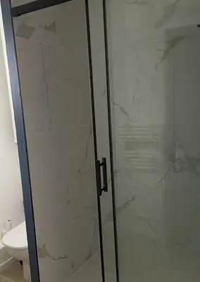 Salle de bains dans l'établissement Le Spot, appartement cosy à 1mn de la mer, Saint Aubin sur Mer