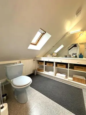 Salle de bains dans l'établissement Duplex de charme à Valognes