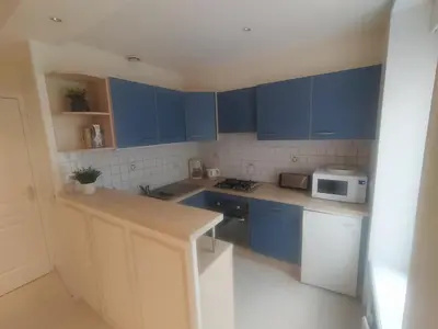 Cuisine ou kitchenette dans l'établissement Villa de l'epi Grandcamp Maisy