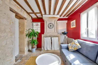 Coin salon dans l'établissement Appartement quartier Vaugueux