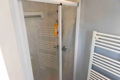Salle de bains dans l'établissement Triplex 5 personnes au calme