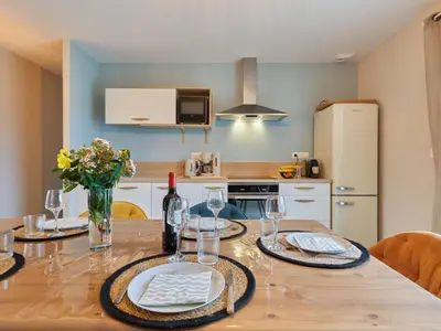Cuisine ou kitchenette dans l'établissement Holiday Home Saro by Interhome
