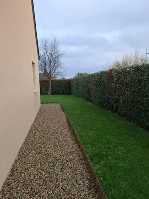Jardin de l'établissement Le petit coin de Paradis classé 3 étoiles
