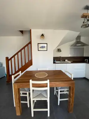Cuisine ou kitchenette dans l'établissement La Maison du Lavoir