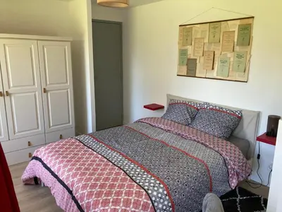 Un ou plusieurs lits dans un hébergement de l'établissement 3 Chambres à louer chez habitant