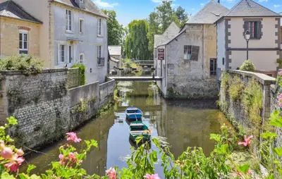 Vue sur la rivière ou le fleuve situé(e) à proximité de la maison de vacances