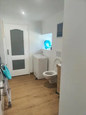 Salle de bains dans l'établissement Gîte 6 personnes