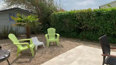 Jardin de l'établissement Gite du Corps de Garde - Bord de Mer Normandie