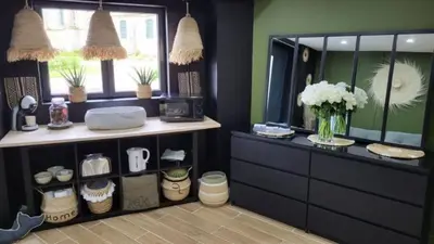 Cuisine ou kitchenette dans l'établissement Logement proche de la mer