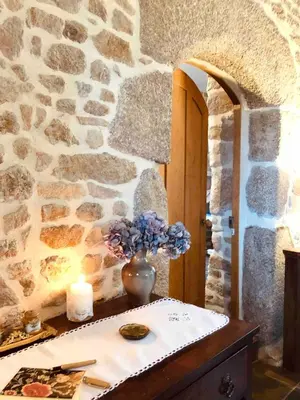 Plan de l'établissement Le Petit Nid, Gîtes vue mer, l'Île de Tatihou avec Jacuzzi