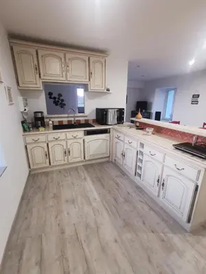 Cuisine ou kitchenette dans l'établissement Gîte des Marais