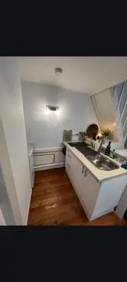 Cuisine ou kitchenette dans l'établissement Joli studio centre-ville Caen