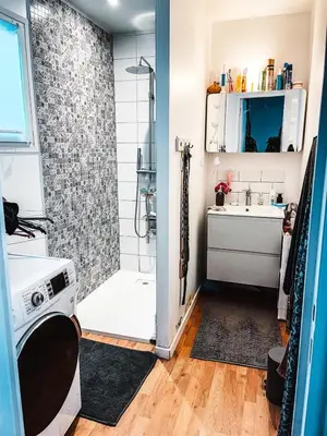 Salle de bains dans l'établissement Charmant cottage bord de mer camping 4 etoiles